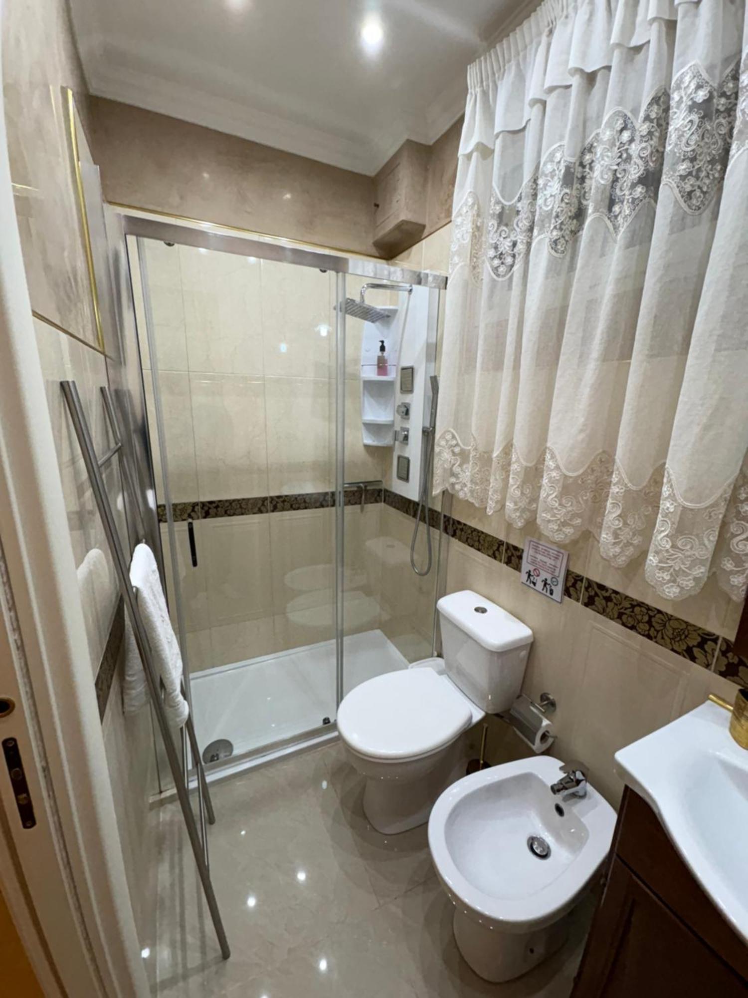 Апартаменти Roc House Катанія Екстер'єр фото